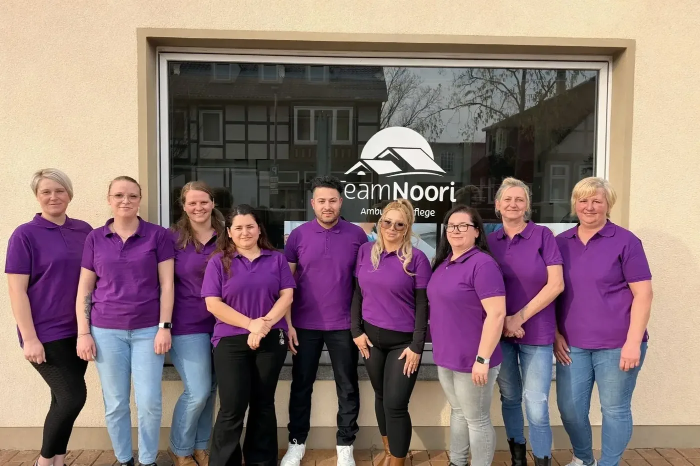 Das Team von Team Noori – Pflegedienst und Alltagshilfe in Celle
